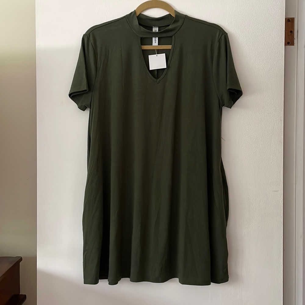NWT Zenana Premium Large Green Short Sleeve T-Shirt Dress